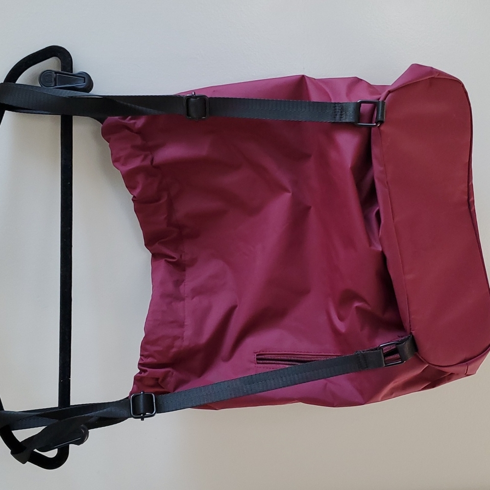 Steve Madden Drawstring/Cinch Backpack. Burgandy/… - image 3